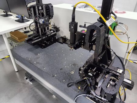 ダブルヘッド精密レーザー加工機